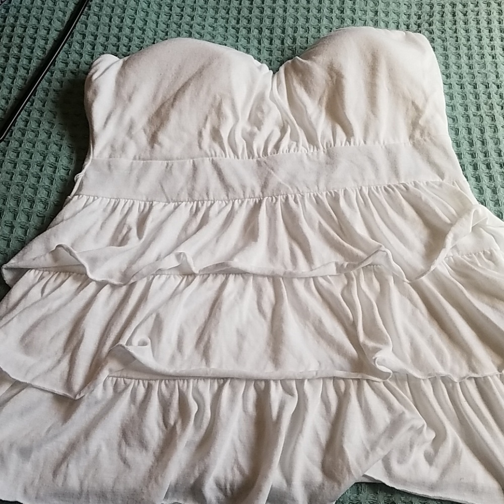 Wet Seal ladies strapless white.